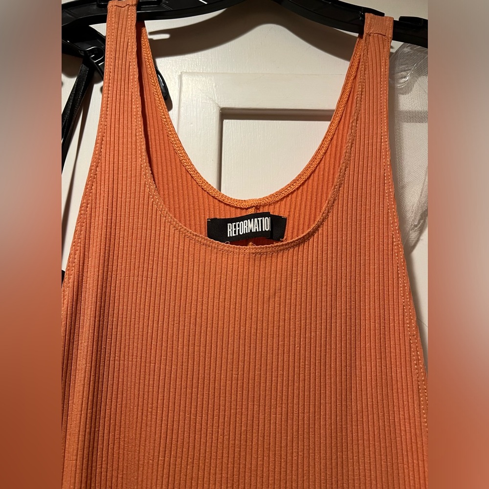 NWOt Reformation Diletta dress in Salmon S - Picture 2 of 2